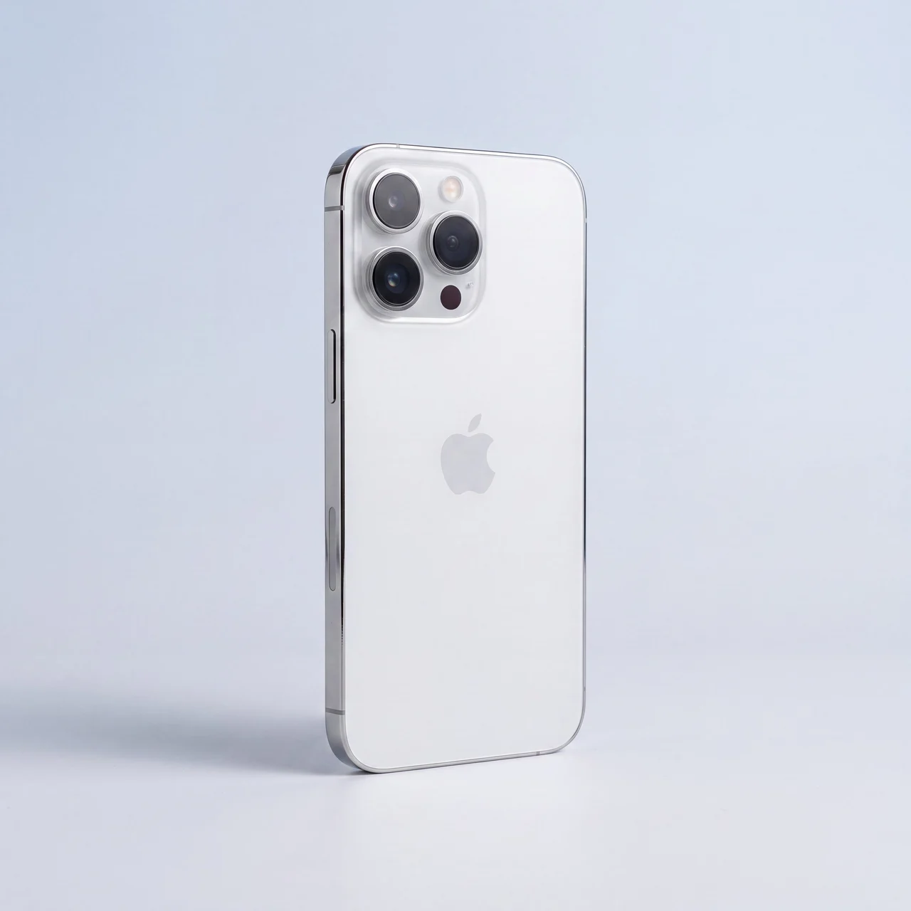 Sell your iPhone 14 Pro Max to mendmyi for cash, paid the same day