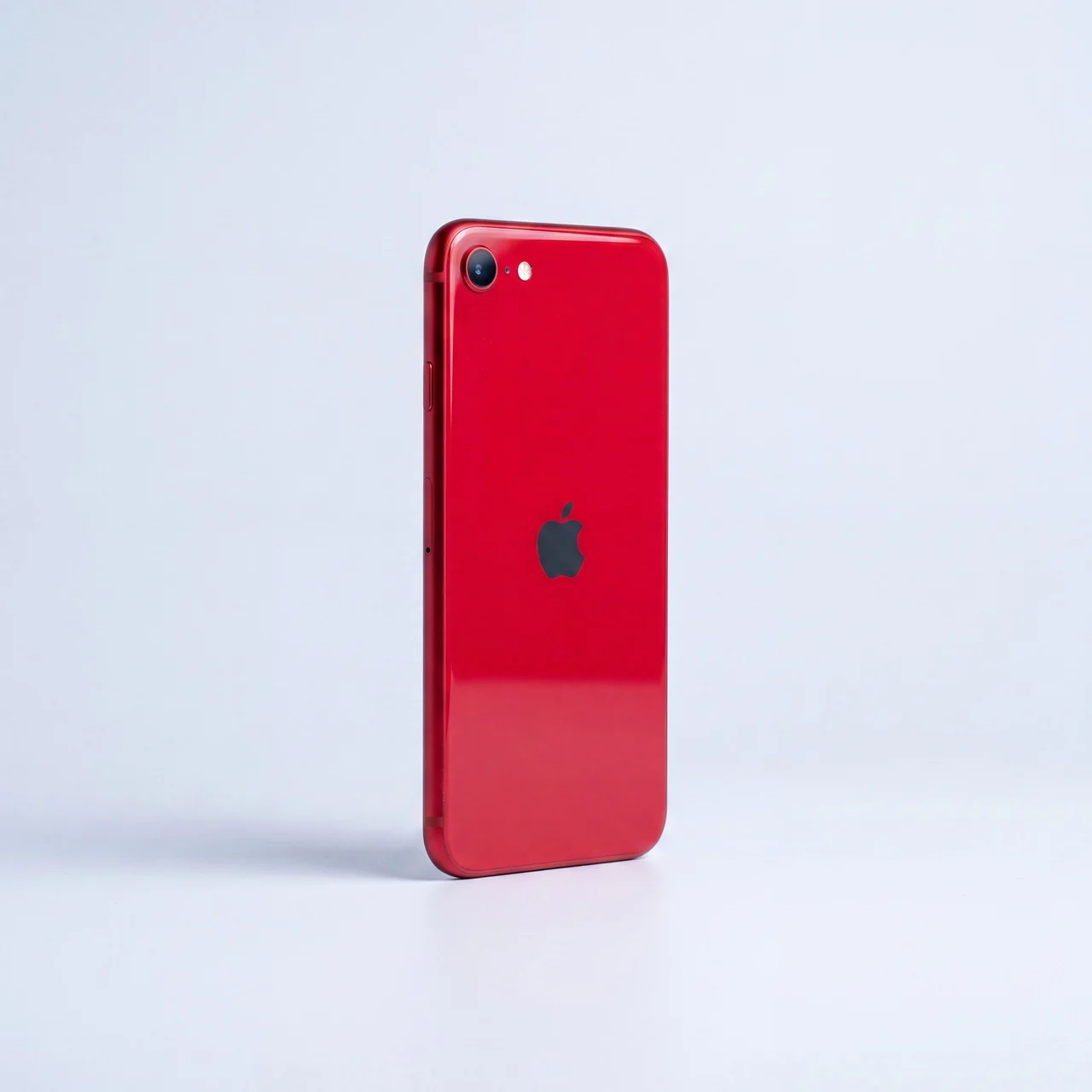 Sell your iPhone SE 2022 to mendmyi for cash, paid the same day